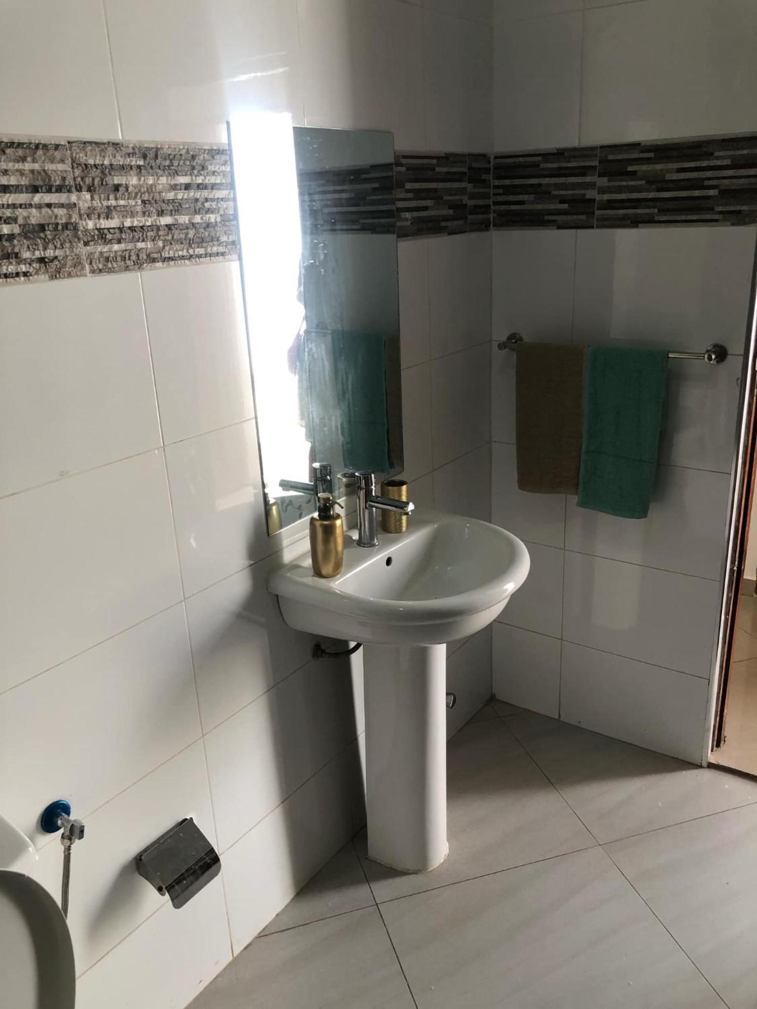 Techas Cozy 2 Bed Apartment *